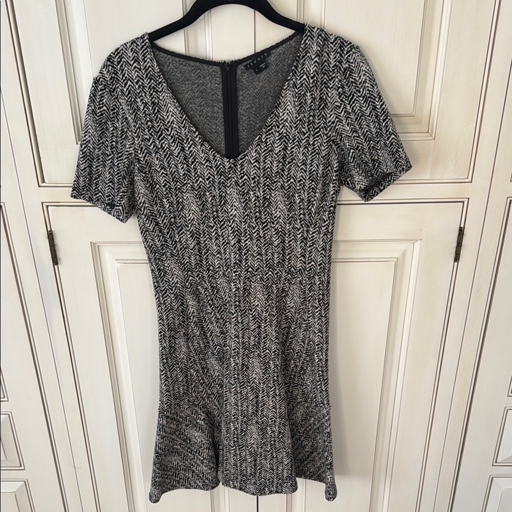 Stylish Theory Black and White Women's Dress